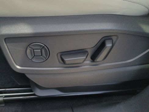 New 2026 Audi Q5 Premium Plus AWD/4WD image 18