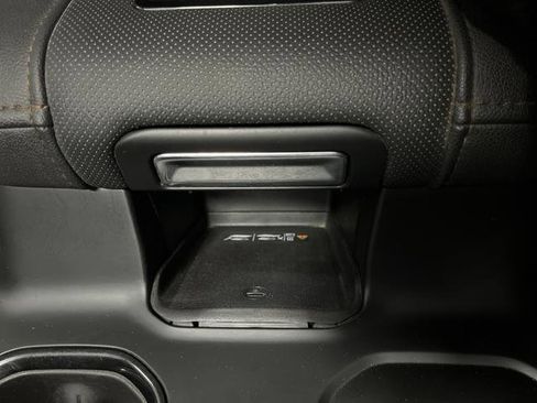 Used 2022 GMC Sierra 1500 AT4 image 25