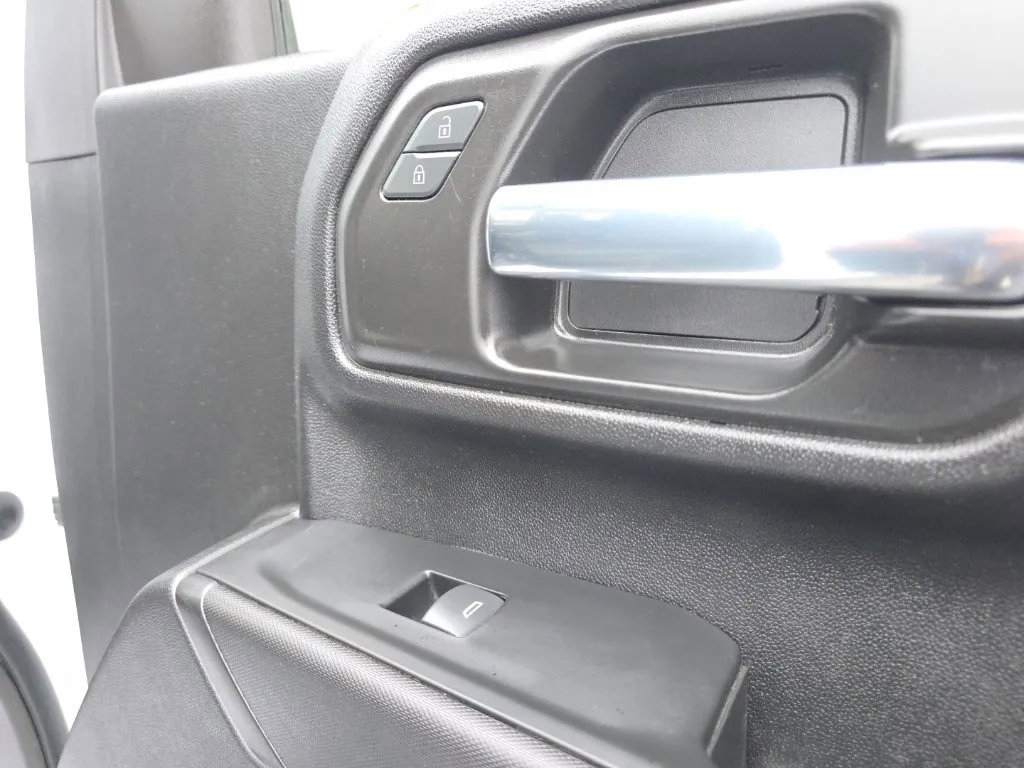 Used 2022 GMC Sierra 2500 Pro w/ Convenience Package AWD/4WD image 23