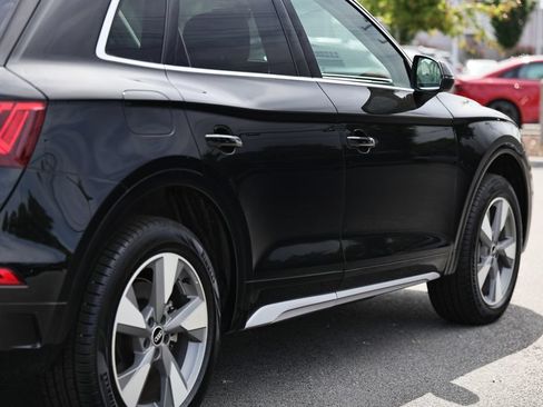 Used 2023 Audi Q5 2.0T Premium w/ Convenience Package AWD/4WD image 8