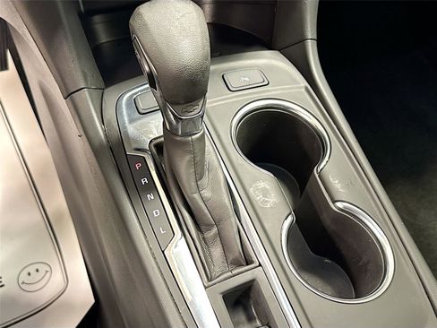 Used 2024 Chevrolet Equinox LT image 16