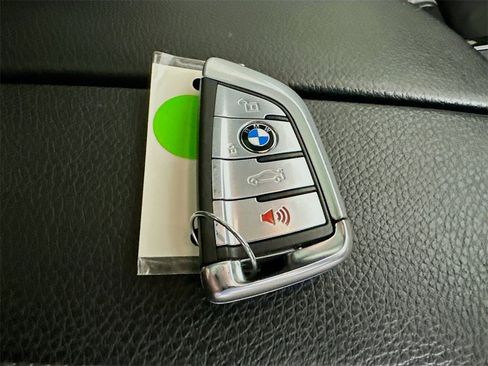 Used 2017 BMW 540i image 41