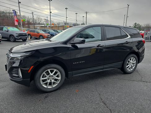 Used 2023 Chevrolet Equinox LT image 30