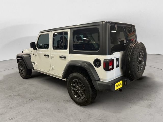 Used 2024 Jeep Wrangler Unlimited Sport AWD/4WD image 6
