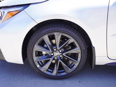 Certified 2026 Toyota Corolla SE FWD image 20