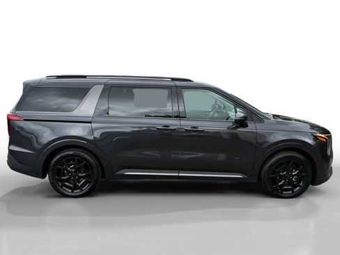 Used 2025 Kia Carnival SX Prestige FWD image 6