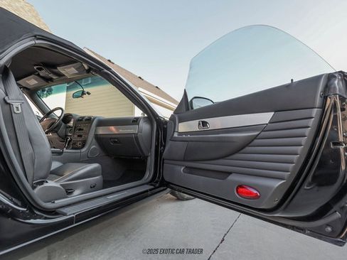 Used 2002 Ford Thunderbird Deluxe image 48