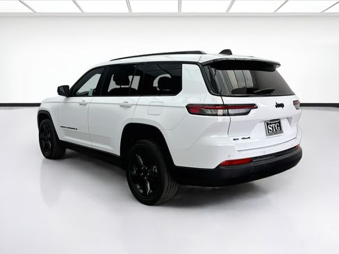 Used 2023 Jeep Grand Cherokee L Laredo AWD/4WD image 6