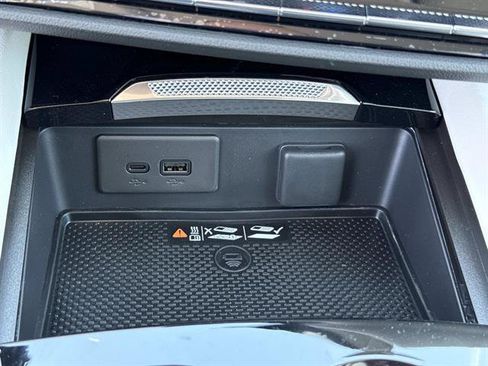 New 2026 Buick Envision Avenir AWD/4WD image 22