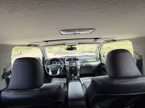 Used 2016 Toyota 4Runner SR5 Premium AWD/4WD image 21