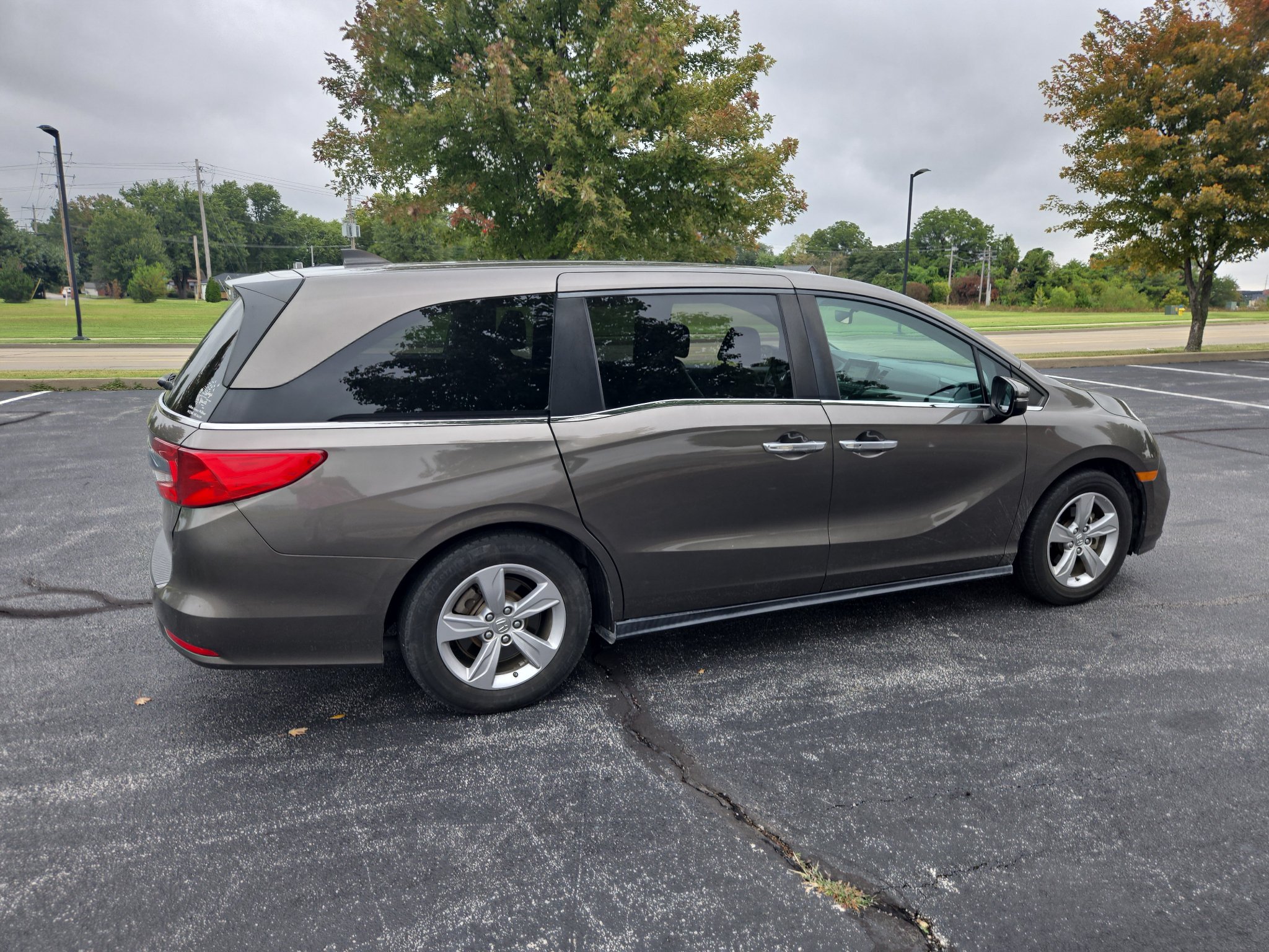 Used 2019 Honda Odyssey EX-L image 3