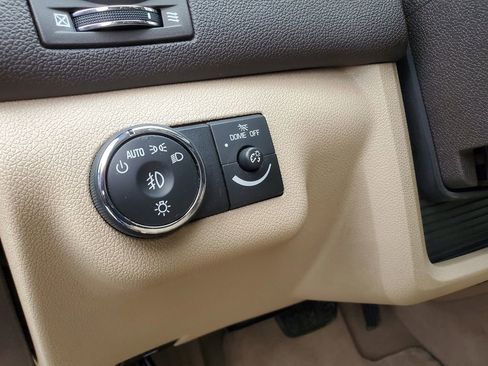 Used 2012 Buick Enclave Leather w/ LPO, Cargo Convenience Pkg image 11