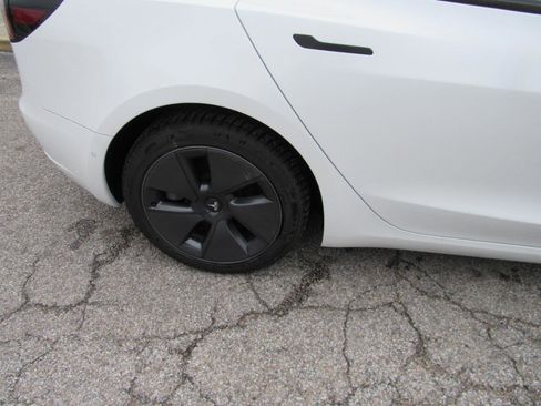Used 2022 Tesla Model 3 Long Range image 4