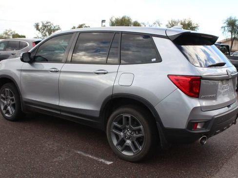 Used 2023 Honda Passport EX-L image 3