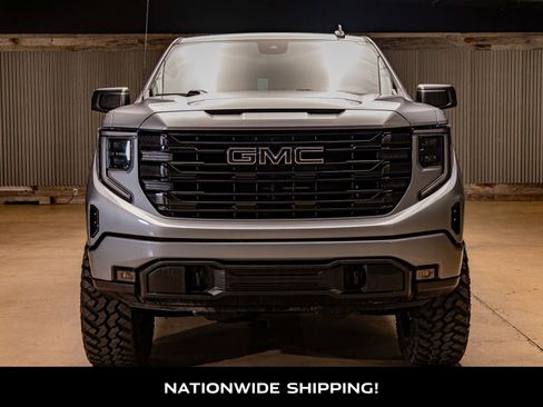 Used 2023 GMC Sierra 1500 Elevation w/ X31 Off-Road Package image 4