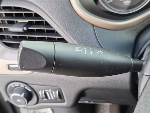 Used 2015 Jeep Cherokee Latitude w/ Cold Weather Group image 24