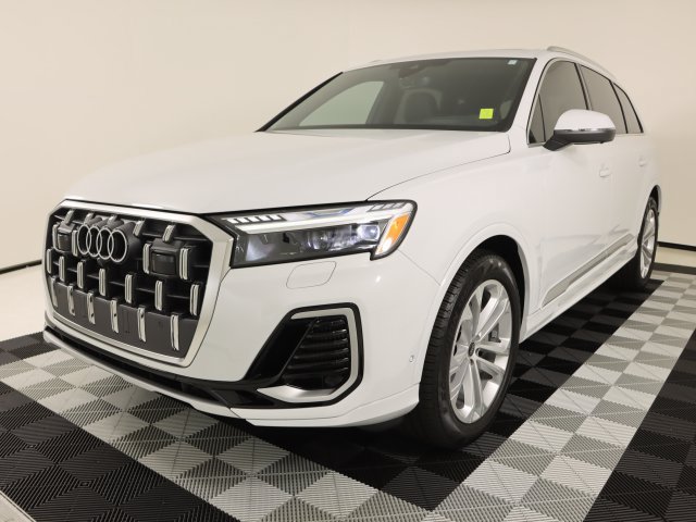 Certified 2025 Audi Q7 3.0T Prestige w/ Prestige Package AWD/4WD image 1