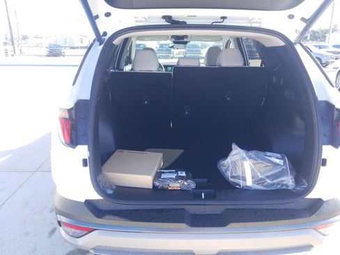 New 2026 Hyundai Tucson SEL FWD image 13