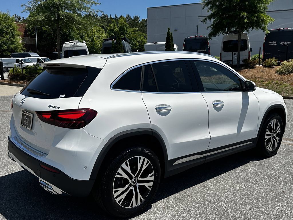 Certified 2025 Mercedes-Benz GLA 250 4MATIC image 8