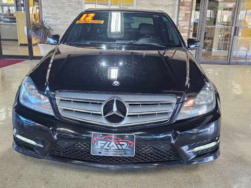Used 2012 Mercedes-Benz C 250 Sport image 2
