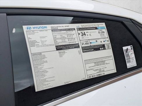 New 2026 Hyundai Elantra SEL Sport FWD image 21