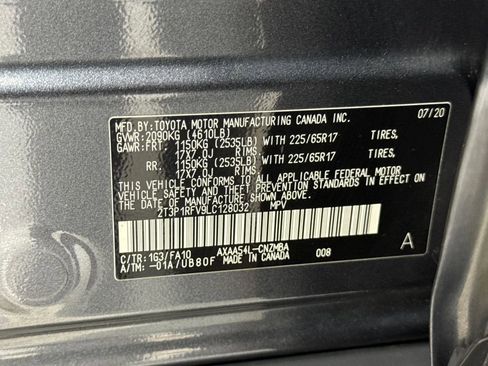 Used 2020 Toyota RAV4 XLE image 27