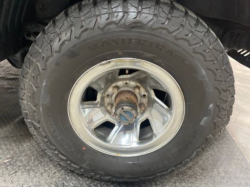 Used 1996 Ford Bronco image 39