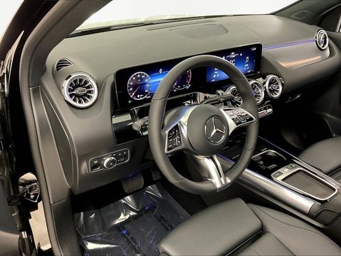 Certified 2026 Mercedes-Benz GLA 250 4MATIC image 17