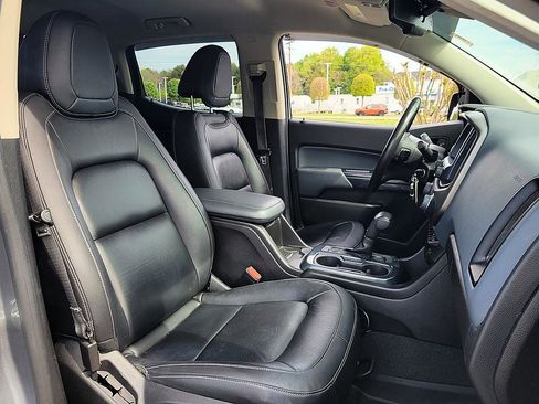 Used 2021 Chevrolet Colorado Z71 w/ Safety Package image 17