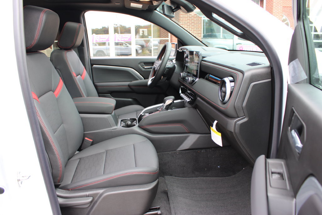 New 2026 Chevrolet Colorado Z71 w/ Technology Package AWD/4WD image 45
