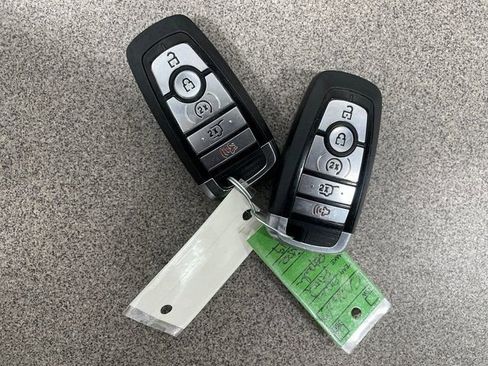 Used 2021 Ford Expedition Max XLT image 26