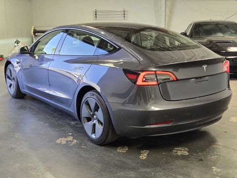 Used 2023 Tesla Model 3 Standard Range RWD image 2