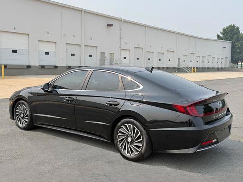 Used 2021 Hyundai Sonata SEL FWD image 3