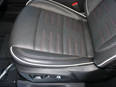 Used 2025 GMC Sierra 1500 AT4X image 14