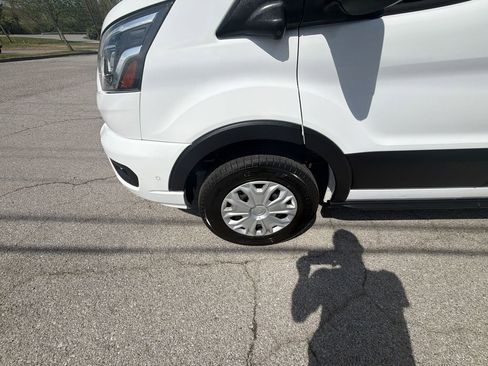 Used 2023 Ford Transit 350 XLT RWD image 10