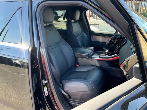 Used 2024 Land Rover Range Rover Sport Dynamic SE image 7