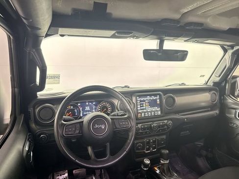 Used 2023 Jeep Gladiator Willys image 23