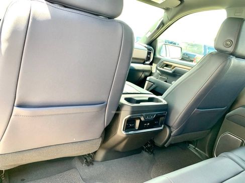 Used 2023 Chevrolet Silverado 1500 High Country w/ Technology Package AWD/4WD image 20