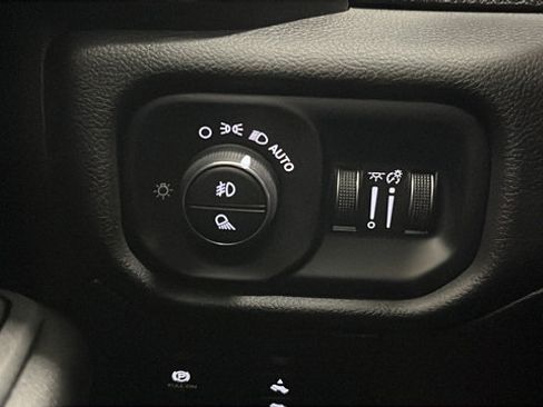 Used 2025 RAM 1500 Lone Star AWD/4WD image 33