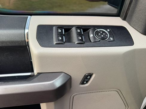 Used 2020 Ford F250 XLT w/ XLT Value Package AWD/4WD image 45