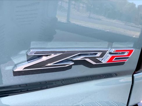 Used 2026 Chevrolet Silverado 2500 ZR2 image 10