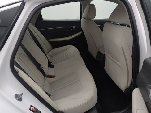 Used 2023 Hyundai Sonata SEL FWD image 19