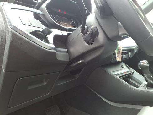 Used 2025 Audi Q3 2.0T Premium AWD/4WD image 16