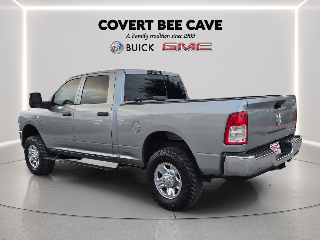Used 2024 RAM 2500 Tradesman w/ Chrome Appearance Group AWD/4WD image 5