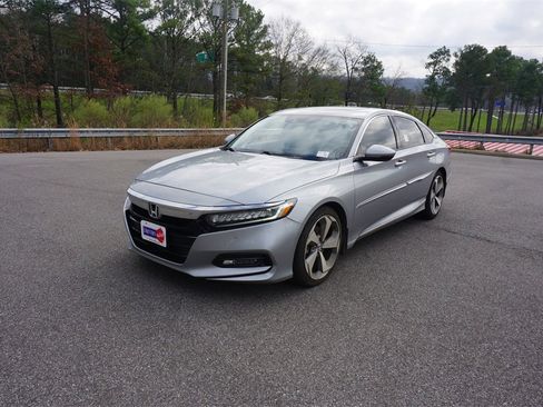 Used 2018 Honda Accord Touring image 27