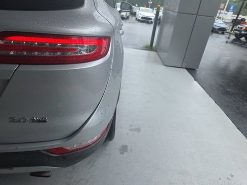 Used 2016 Lincoln MKC Reserve w/ Lincoln MKC Climate Package AWD/4WD image 9