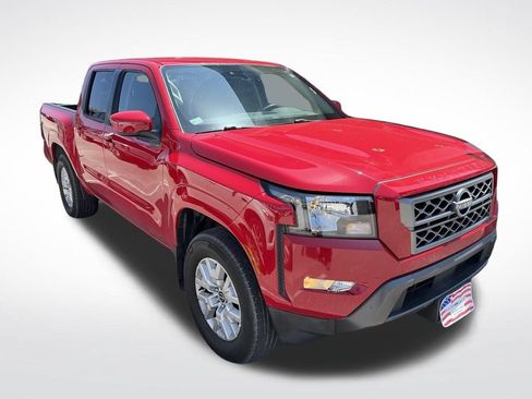 Used 2022 Nissan Frontier SV RWD image 2