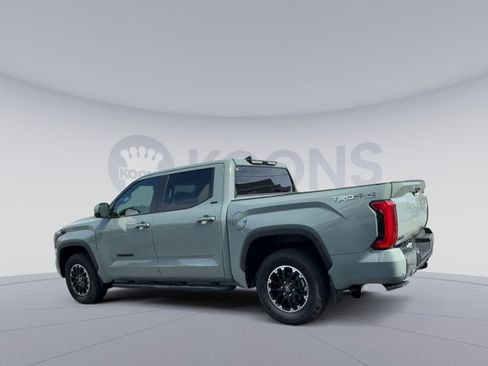 New 2025 Toyota Tundra SR5 AWD/4WD image 8