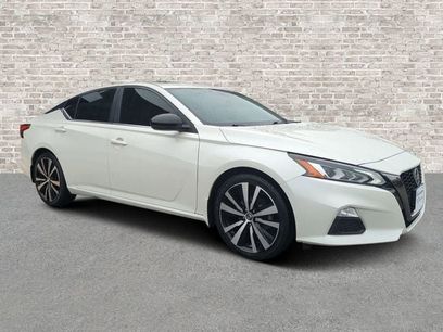 Used 2019 Nissan Altima 2.5 SR w/ SR Premium Package