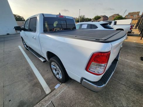 Used 2019 RAM 1500 Big Horn RWD image 3